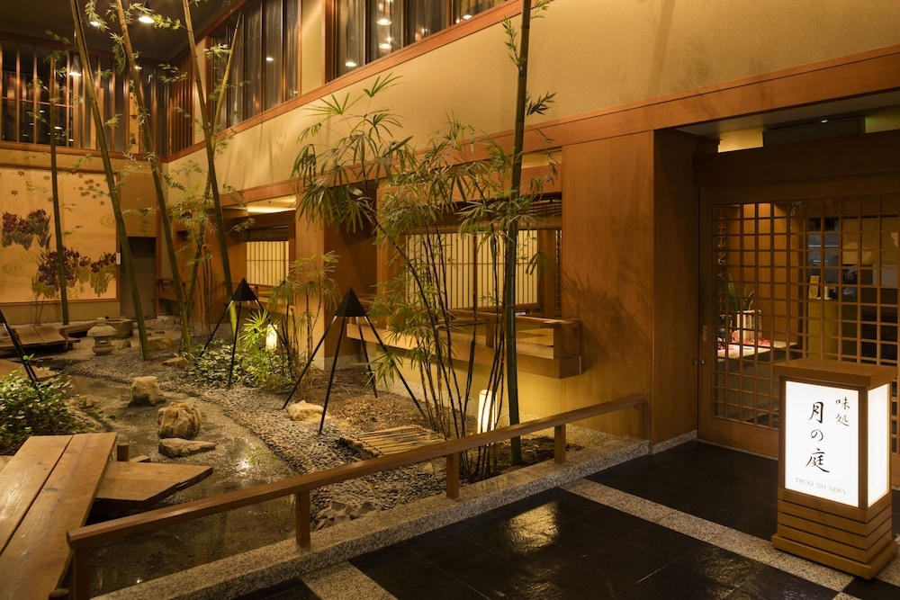 바(숙박 시설 내)