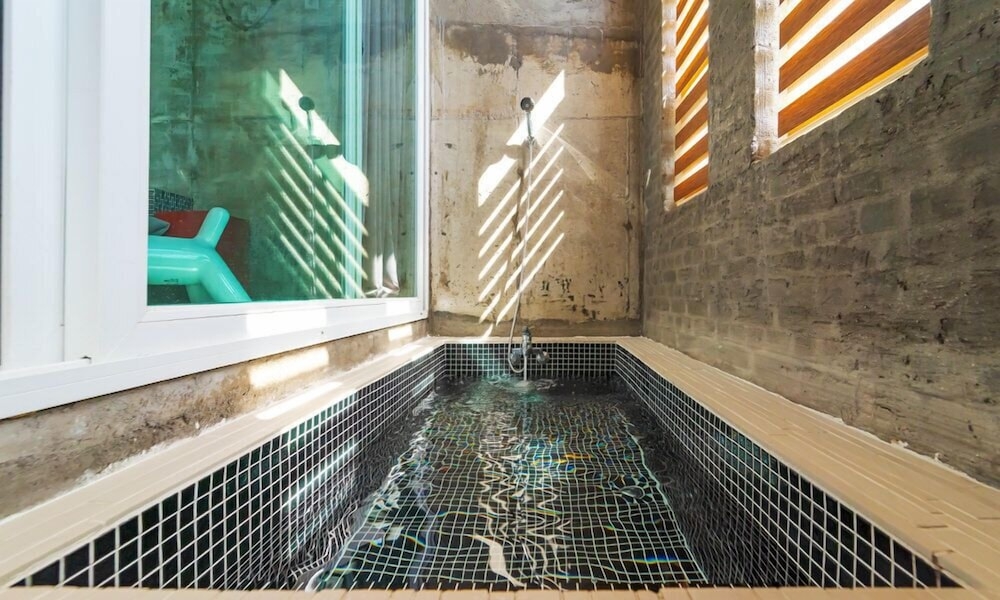 전용 스파 욕조