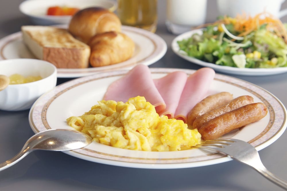 뷔페 아침 식사