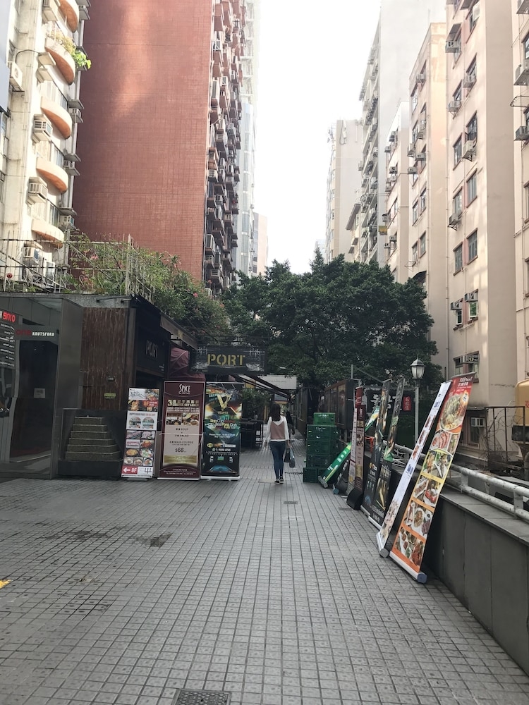 숙박 시설 구내