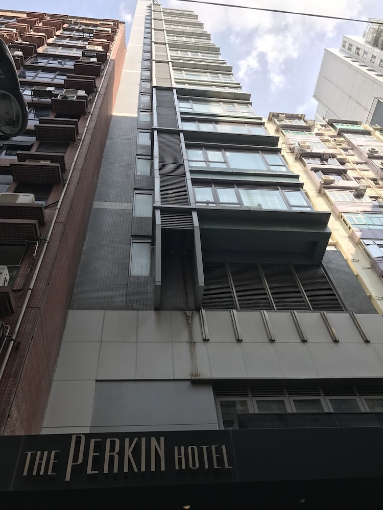 숙박 시설 입구