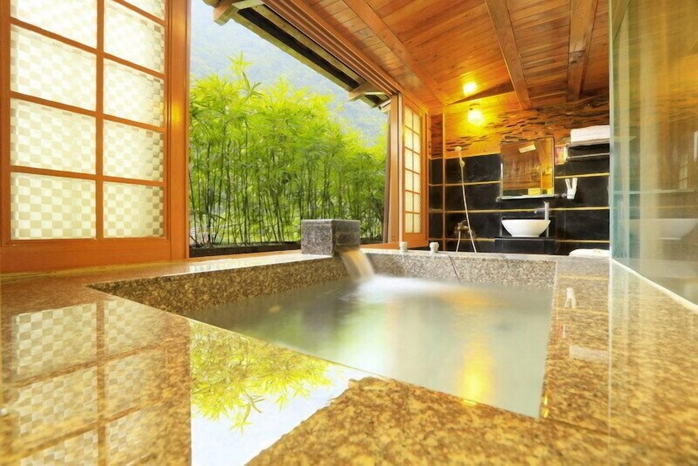 욕실 편의 시설