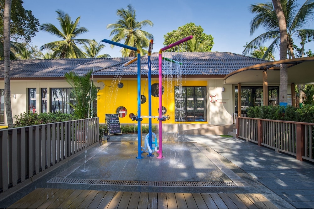 어린이 놀이 공간 - 야외