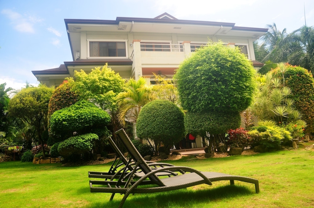 숙박 시설 정면