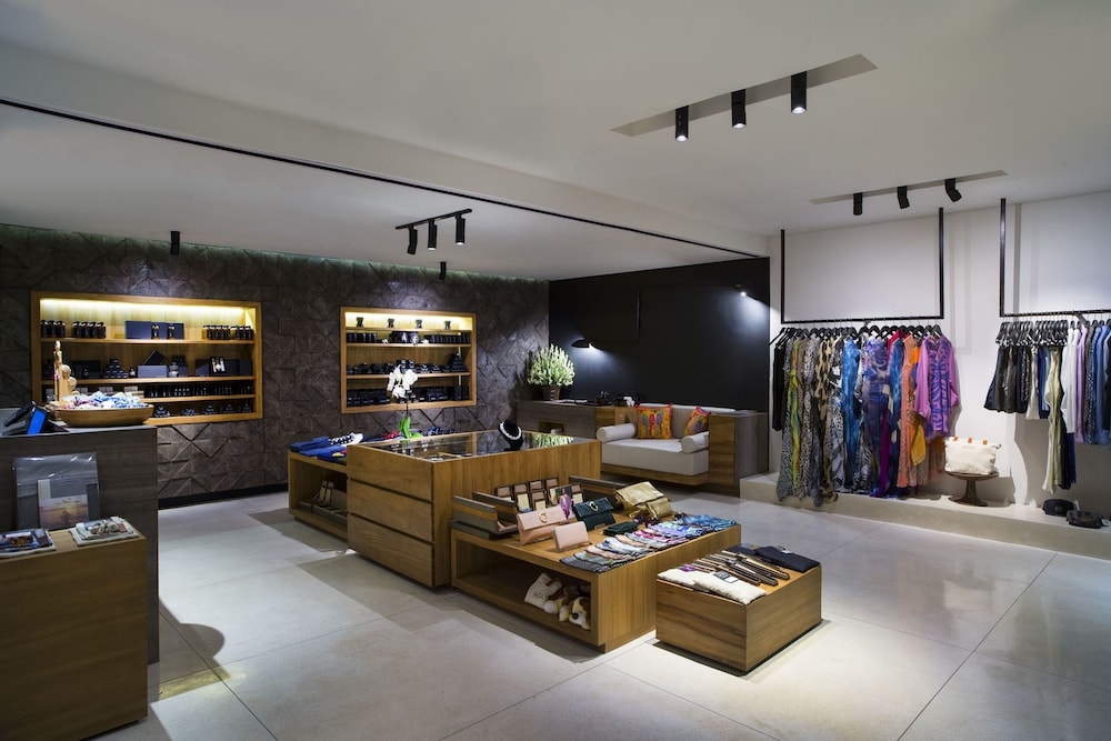 숙박 시설 내 편의 시설/서비스