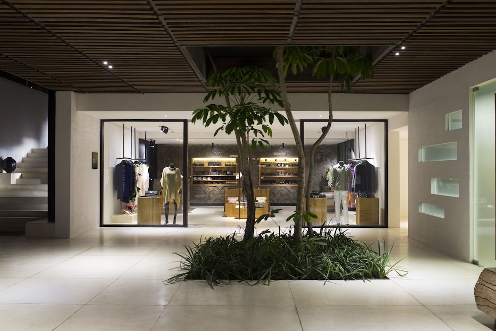 숙박 시설 내 편의 시설/서비스