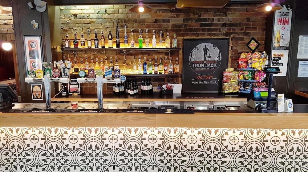 바(숙박 시설 내)