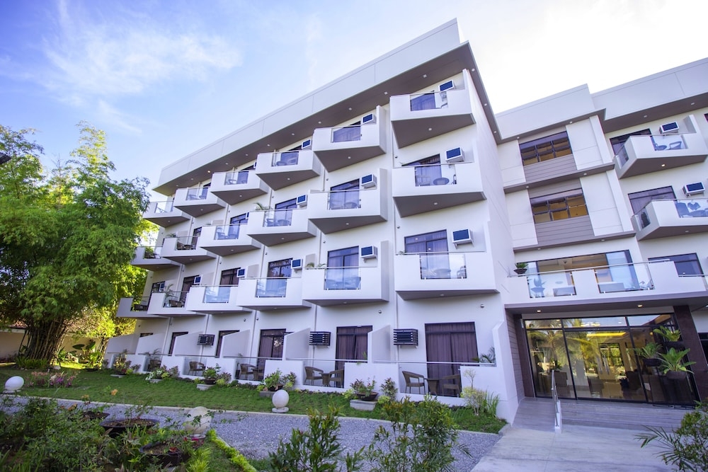 숙박 시설 정면