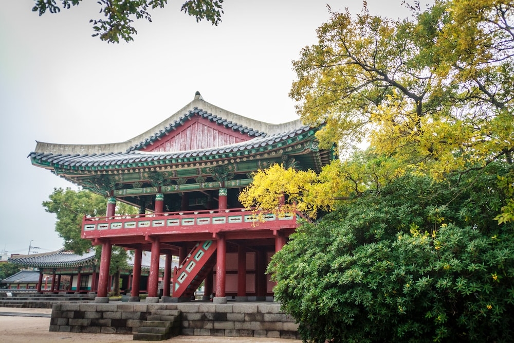 숙박 시설에서 보는 주변 전망