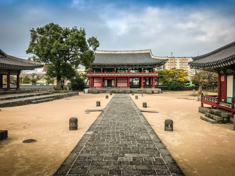 숙박 시설에서 보는 주변 전망