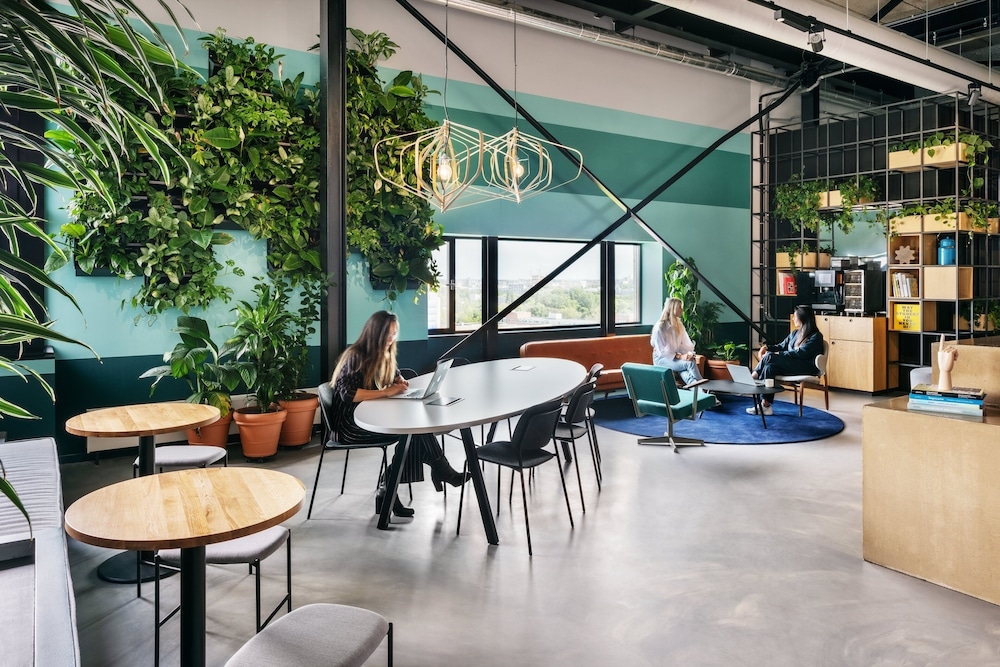 숙박 시설 내 편의 시설/서비스