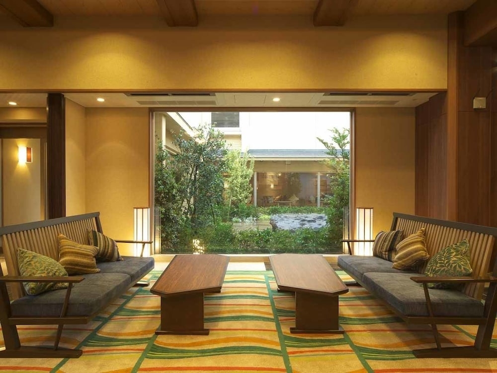 로비 좌석 공간