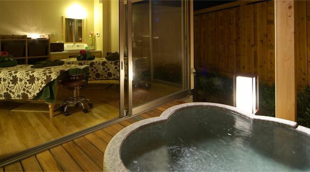 야외 스파 욕조