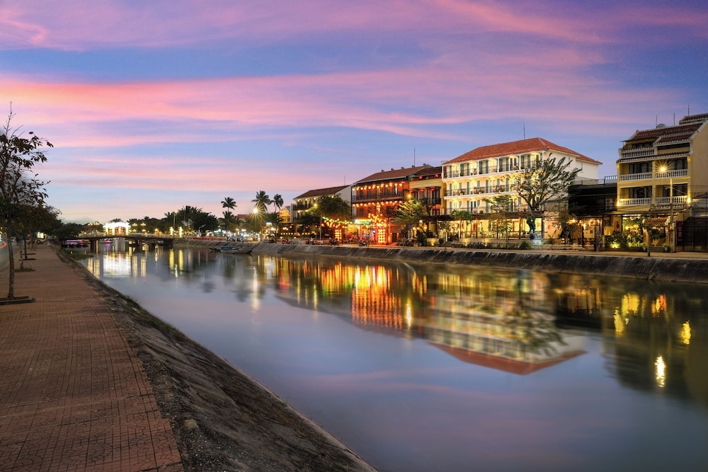 숙박 시설 정면