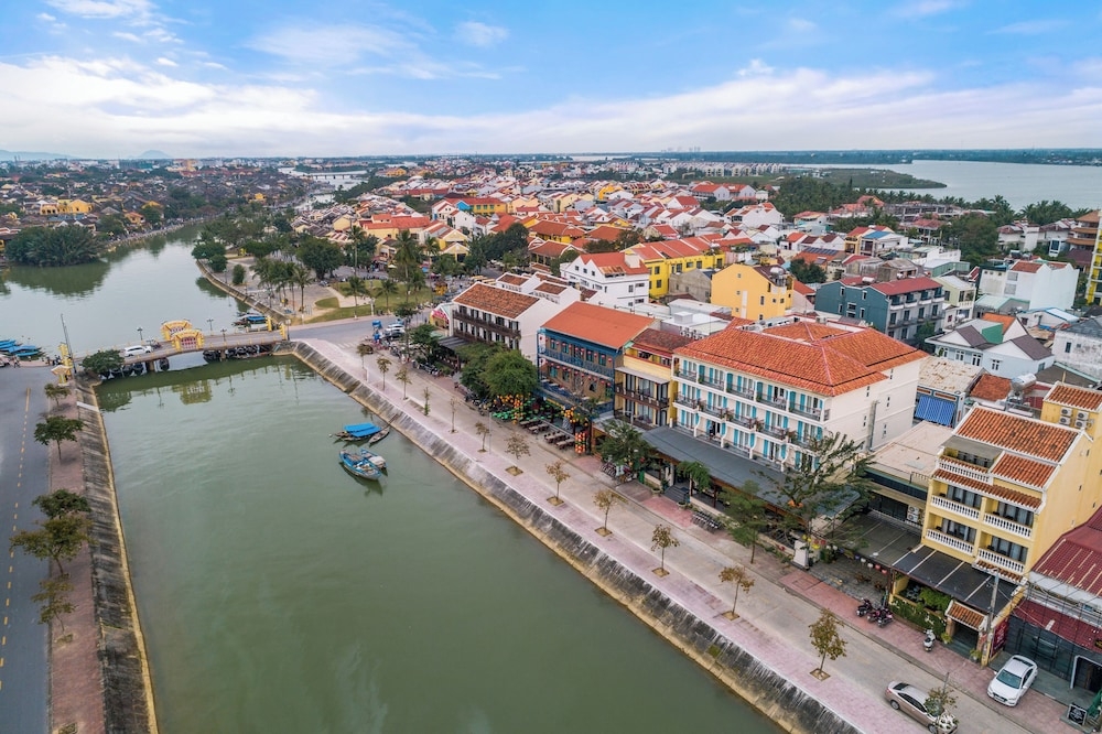 숙박 시설 정면