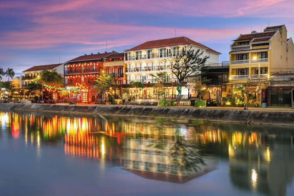 숙박 시설 정면