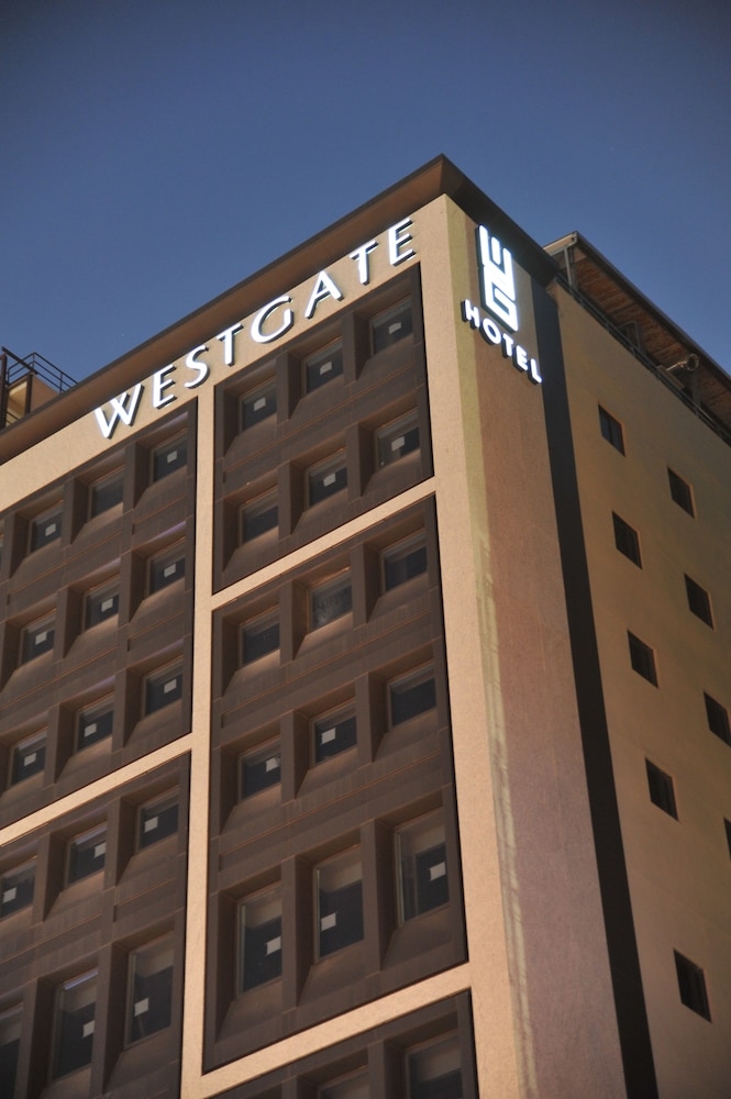 숙박 시설 정면