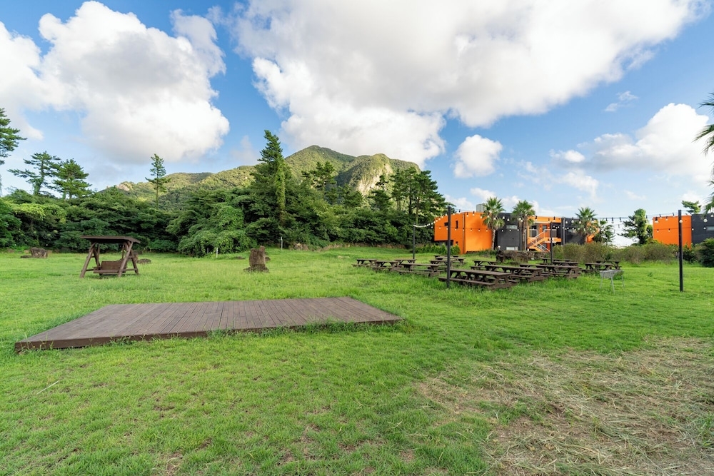 숙박 시설의 전망