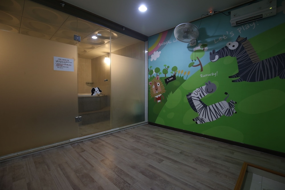 숙박 시설 내 편의 시설/서비스