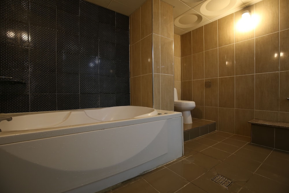 숙박 시설 내 편의 시설/서비스