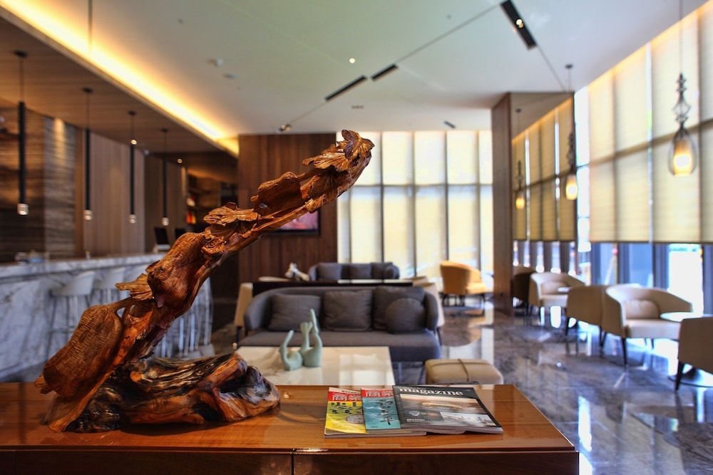 로비 좌석 공간