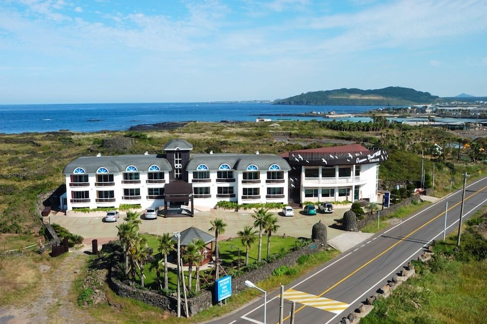 숙박 시설 정면