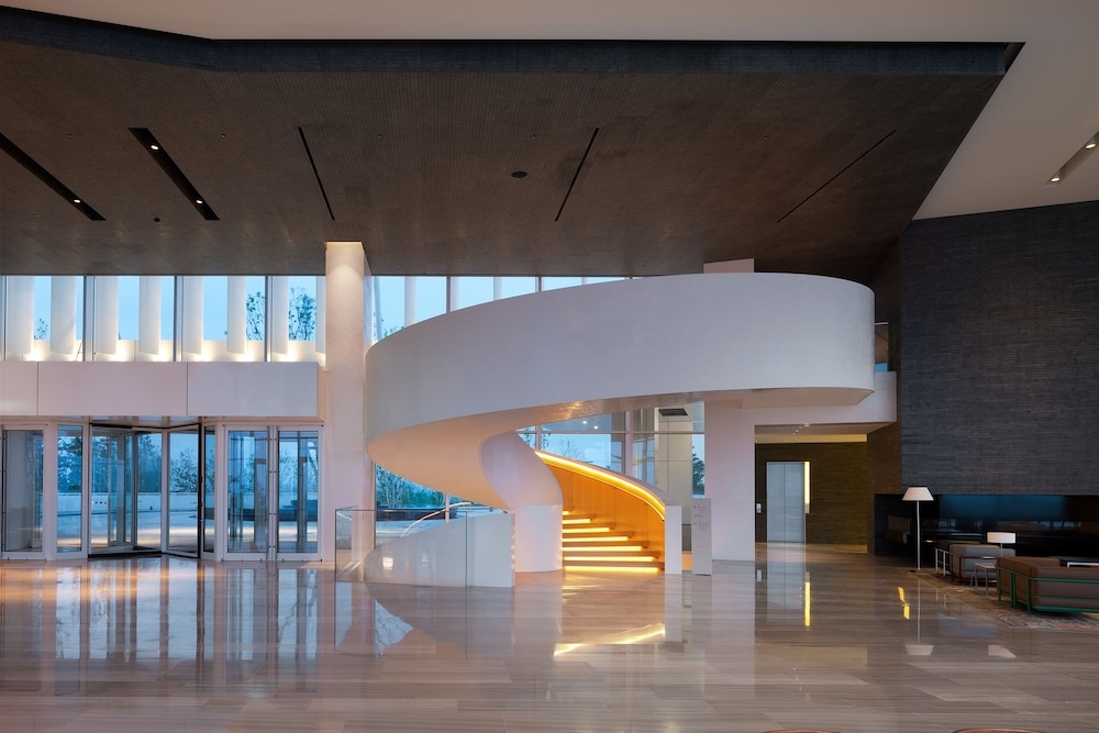 시설 내 ATM/은행