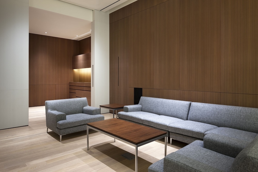 로비 좌석 공간