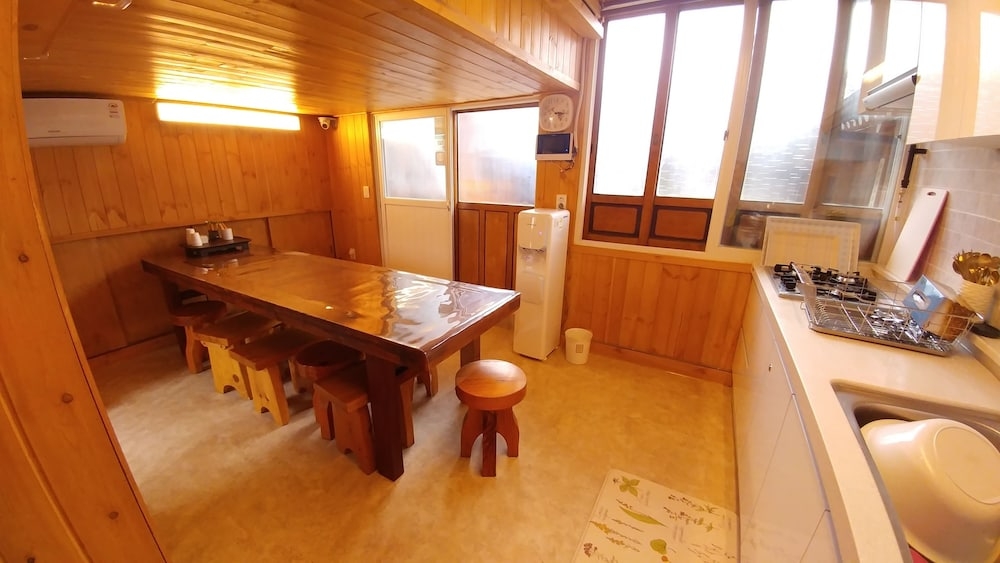 숙박 시설 내 편의 시설/서비스