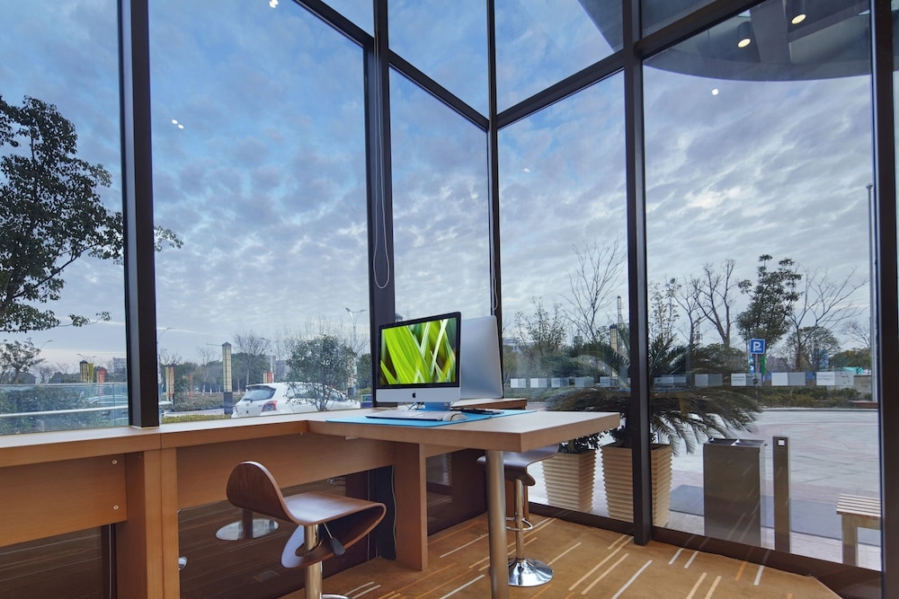 숙박 시설 내 편의 시설/서비스