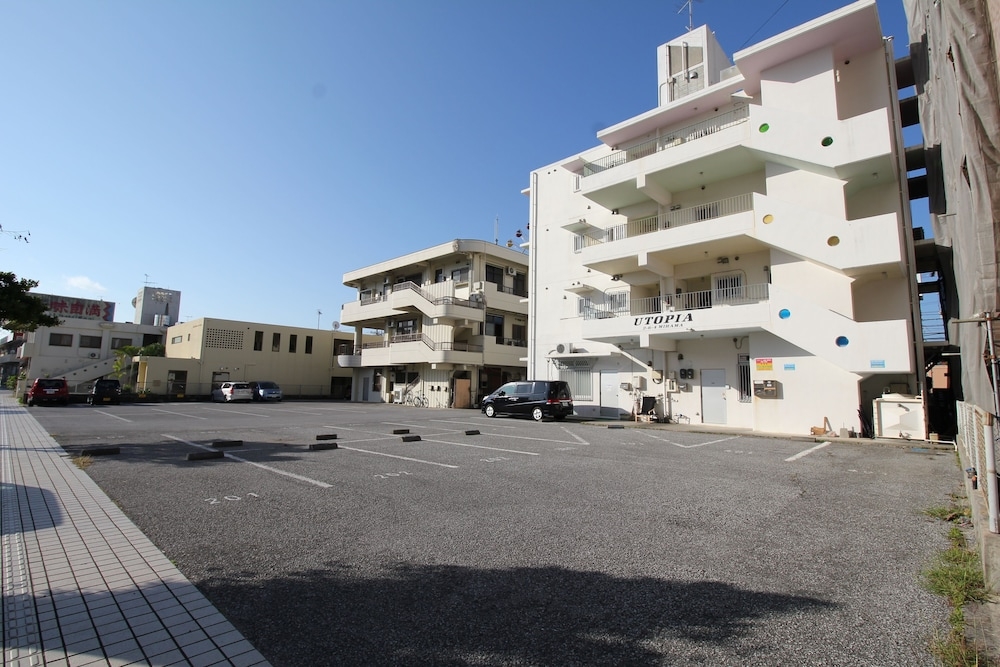 숙박 시설 입구