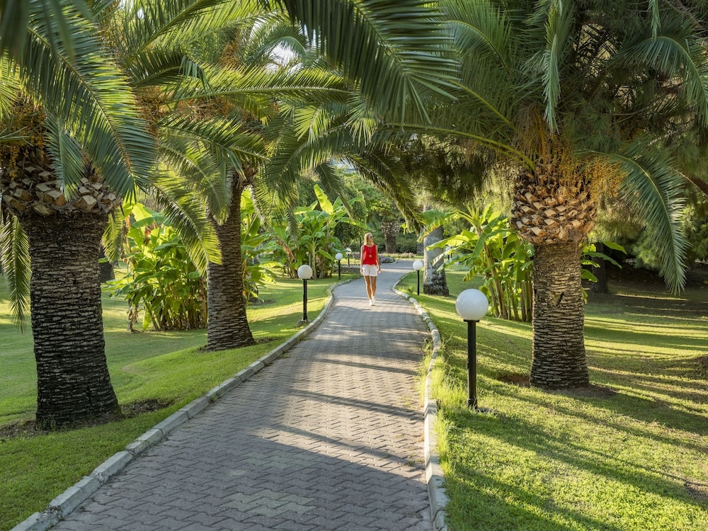 숙박 시설 구내