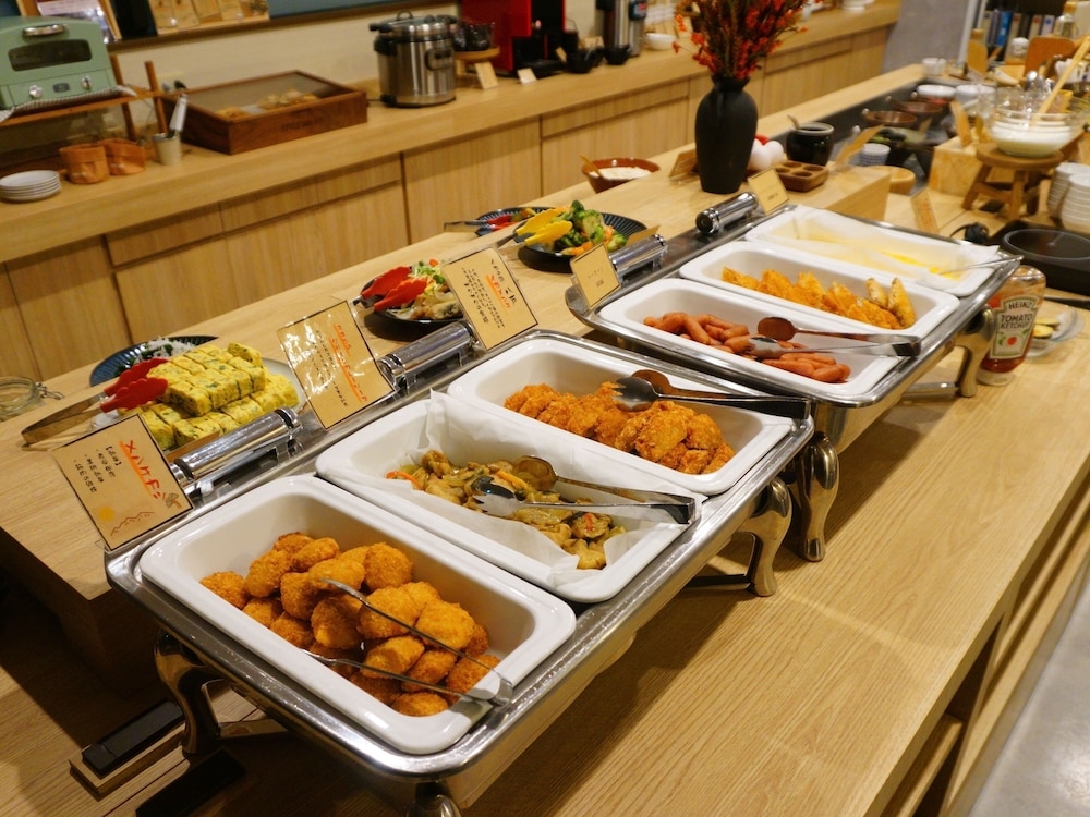 뷔페 아침 식사