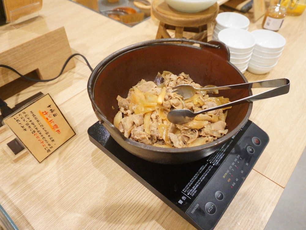 뷔페 아침 식사