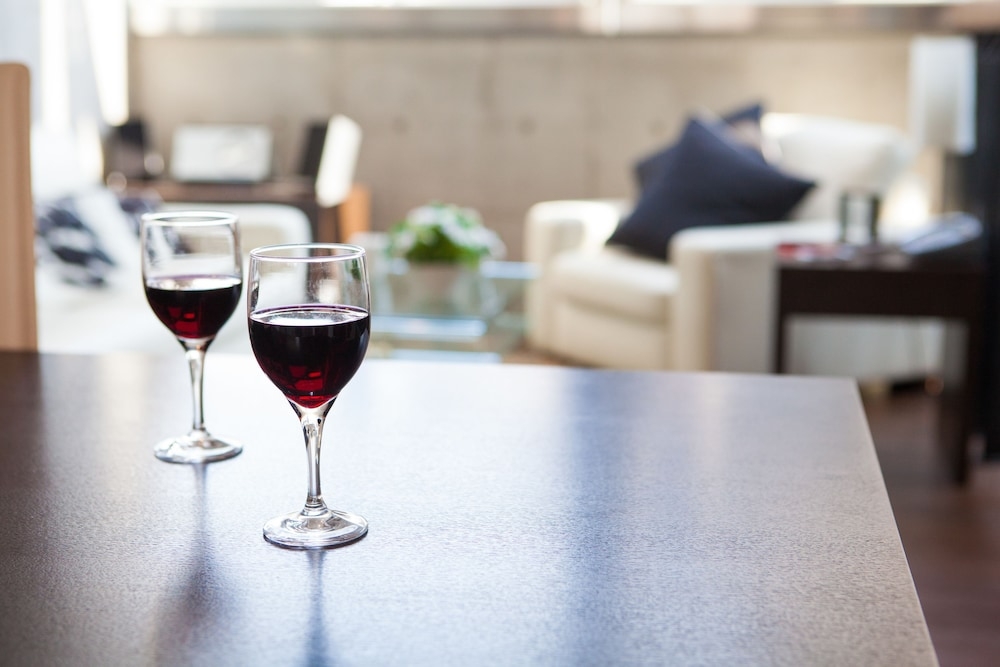 객실 내 식사 공간