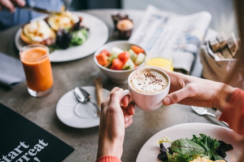 뷔페 아침 식사