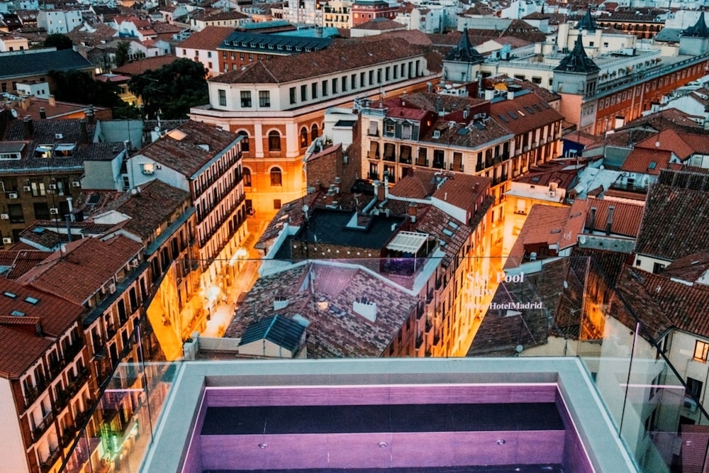 숙박 시설의 전망