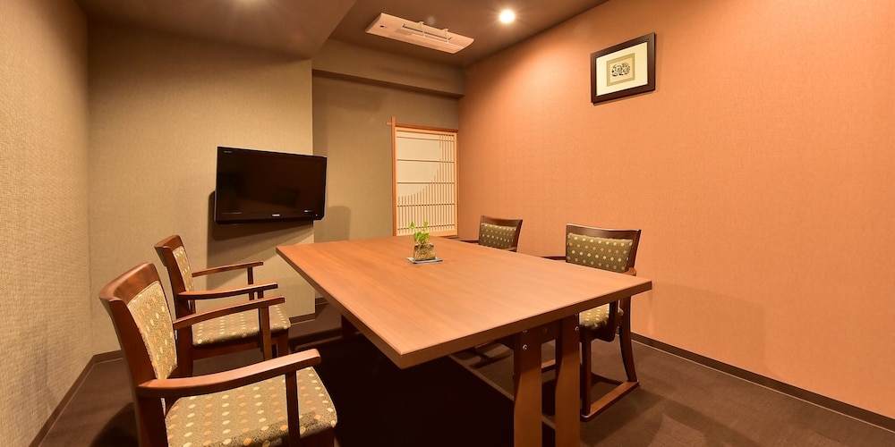 숙박 시설 내 편의 시설/서비스