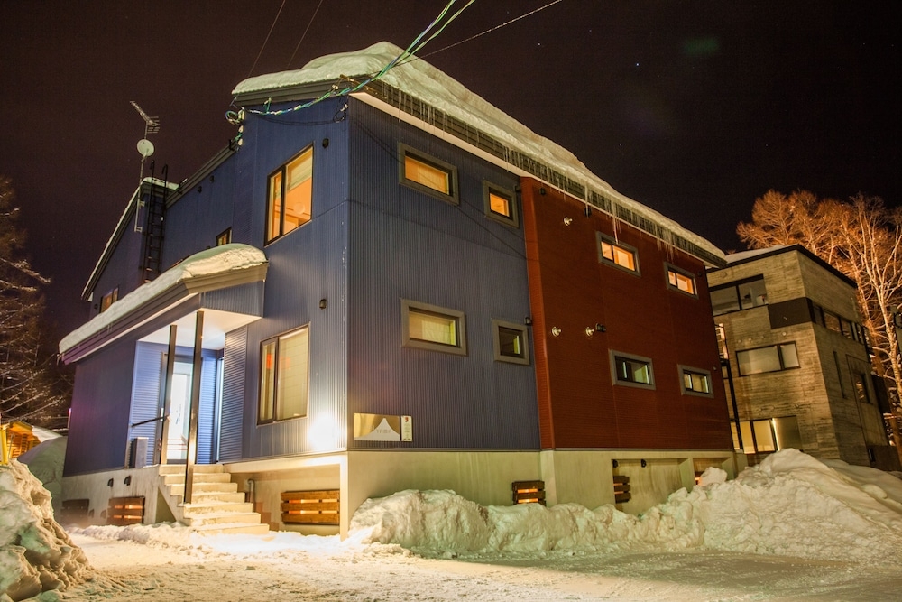 숙박 시설 정면