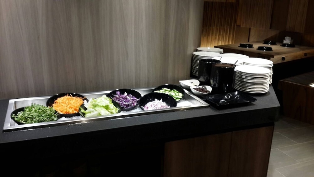 뷔페 아침 식사