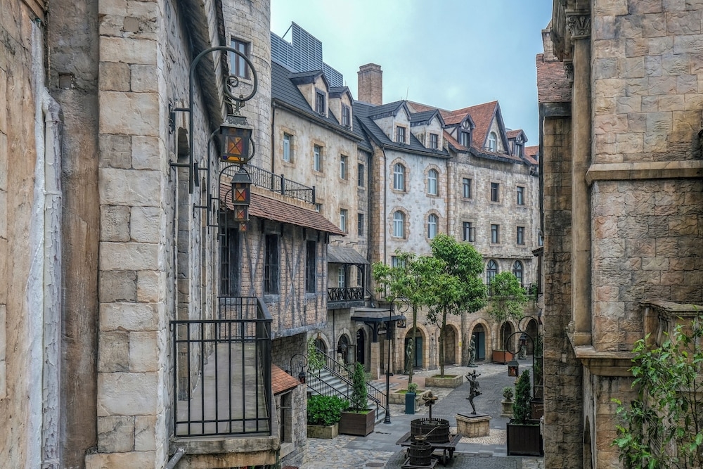 숙박 시설 정면