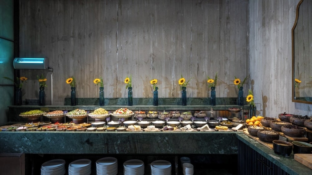 뷔페 아침 식사