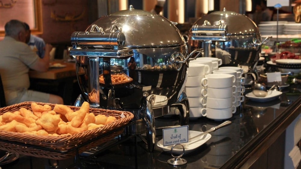 뷔페 아침 식사