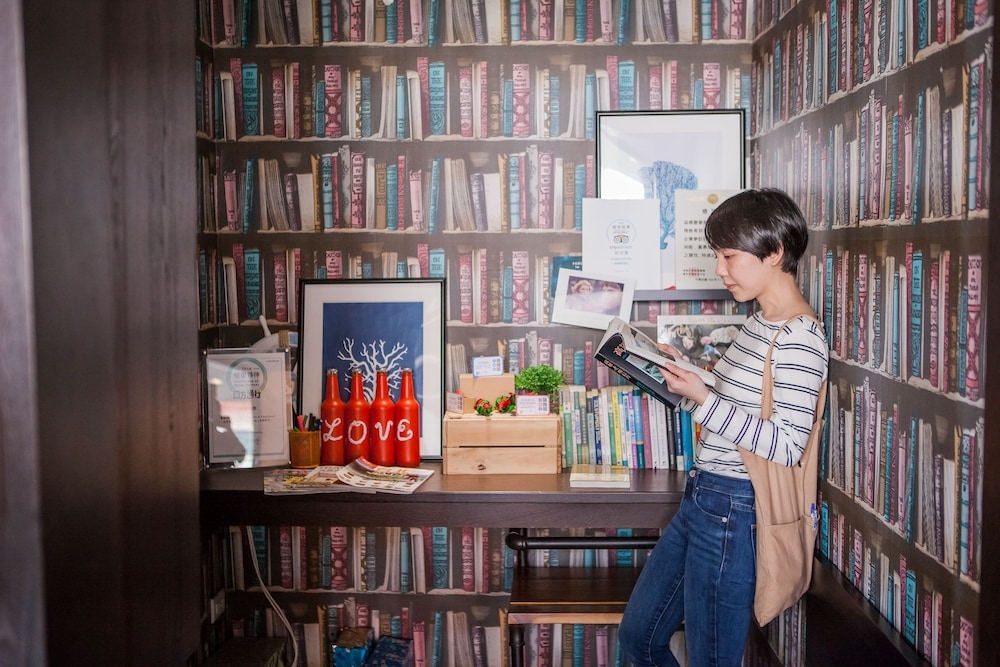 로비 좌석 공간