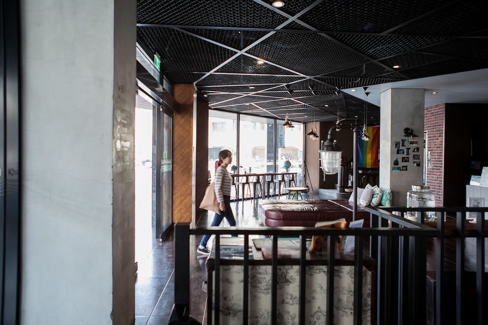 로비 좌석 공간