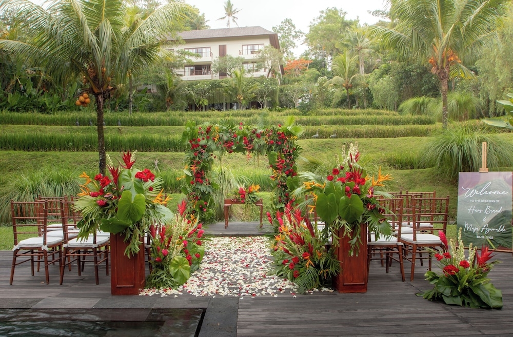 야외 결혼식 공간