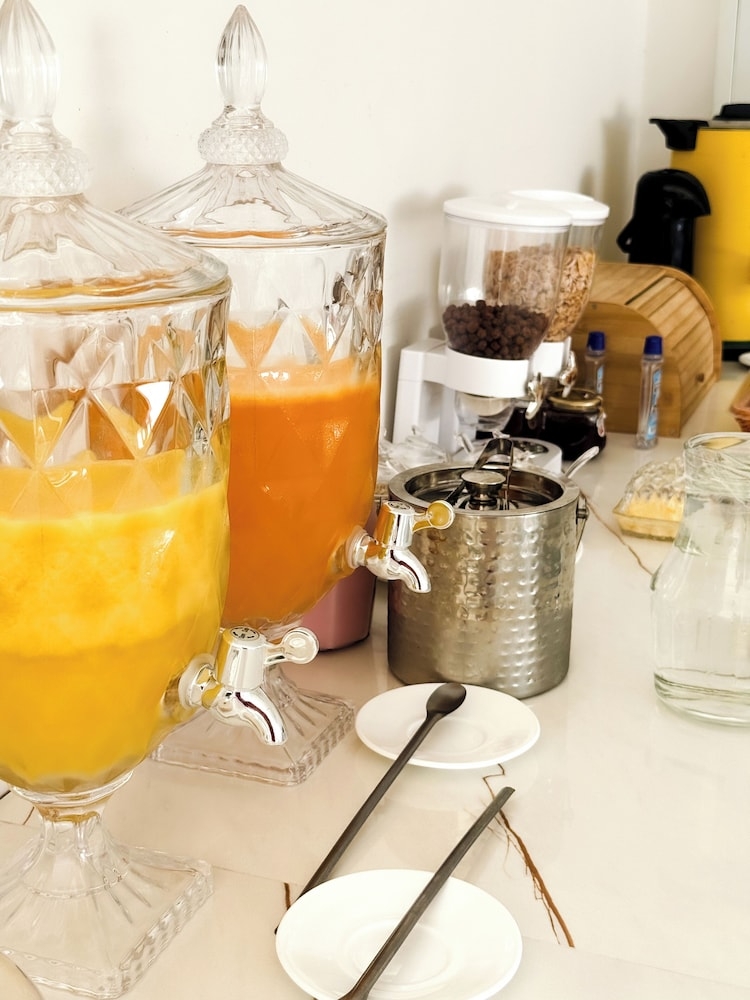 뷔페 아침 식사