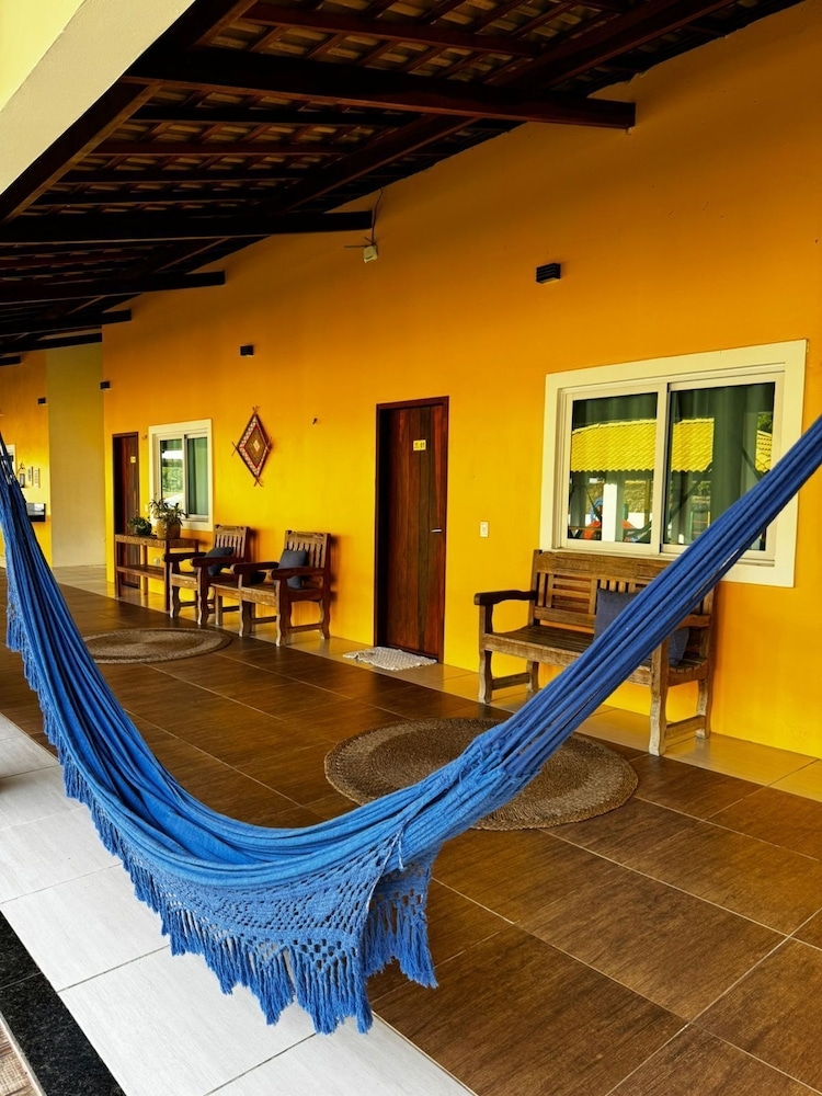 로비 좌석 공간