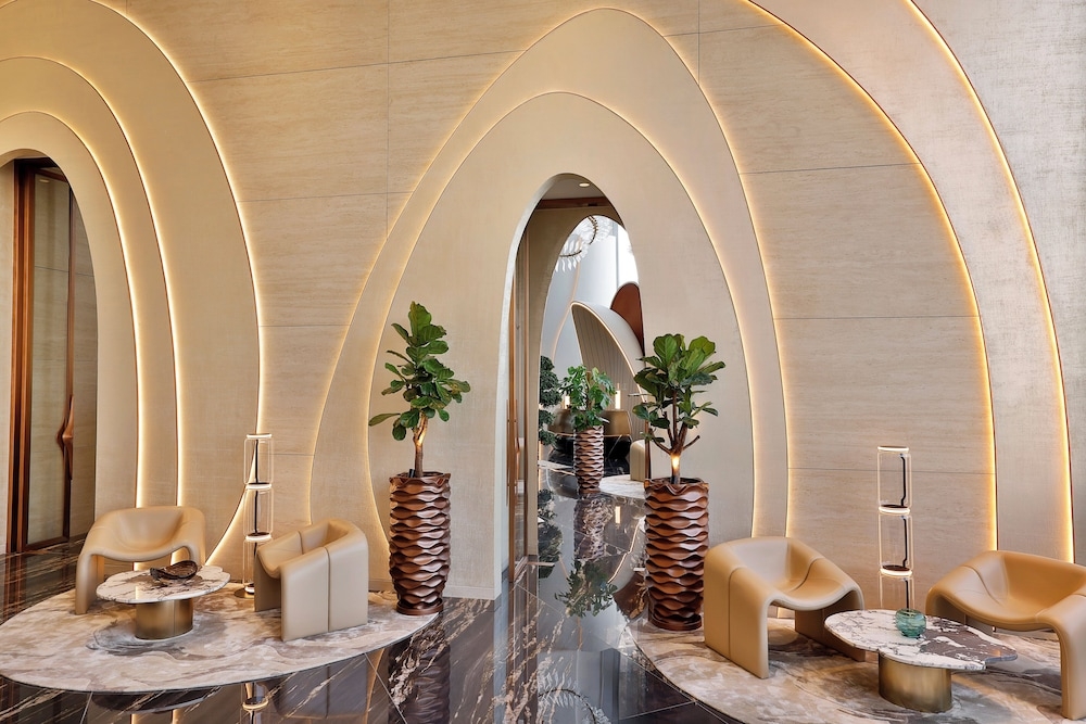 시엘 두바이 마리나, 비넷 컬렉션 바이 IHG