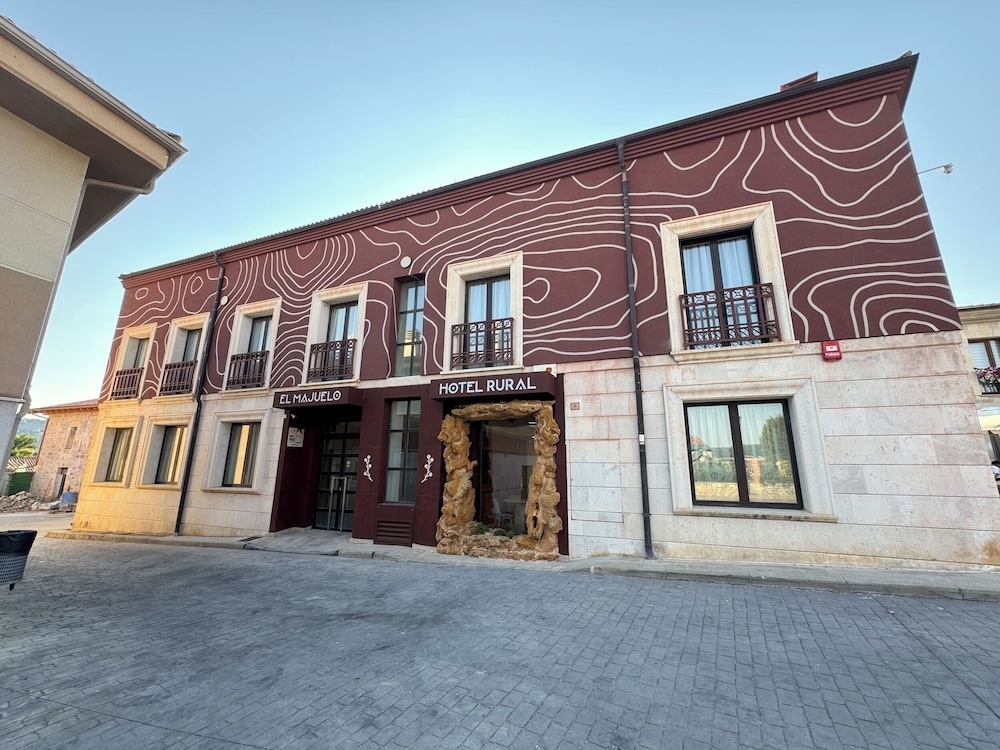 숙박 시설 정면